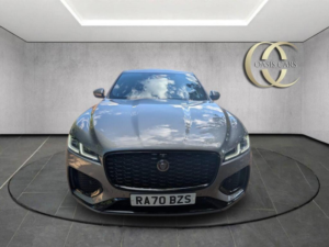 2021 Jaguar F-Pace 2.0 D200 Mhev R-Dynamic Se Auto AWD Euro 6 (s/s) 5dr in Grey — image 2