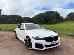 2021 BMW 5 Series 2.0 530e 12kwh M Sport Saloon 4dr Petrol Plug-In Hybrid Steptronic Euro 6 (s/s) (292 Ps) in White — image 3