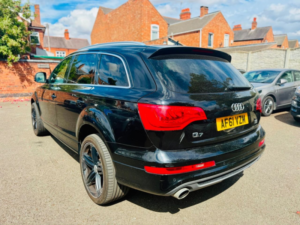 2011 Audi Q7 3.0 Tdi V6 S Line SUV 5dr Diesel Tiptronic Quattro Euro 5 (s/s) (245 Ps) in Black — image 5