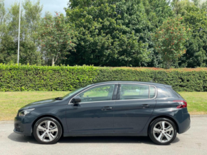 2020 Peugeot 308 1.5 Bluehdi Allure Eat Euro 6 (s/s) 5dr in Grey — image 4