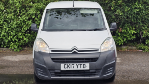 2017 Citroen Berlingo 1.6 Bluehdi 625 Enterprise in White — image 2