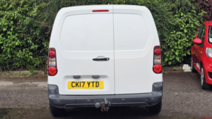 2017 Citroen Berlingo 1.6 Bluehdi 625 Enterprise in White — image 6
