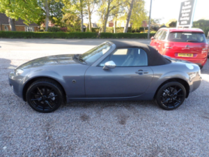 2009 Mazda Mx-5 2.0 I Sport in Grey — image 4