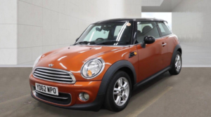 2012 MINI Hatch 1.6 Cooper Euro 5 (s/s) 3dr in Orange — image 2