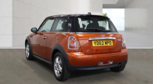 2012 MINI Hatch 1.6 Cooper Euro 5 (s/s) 3dr in Orange — image 3