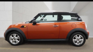 2012 MINI Hatch 1.6 Cooper Euro 5 (s/s) 3dr in Orange — image 5