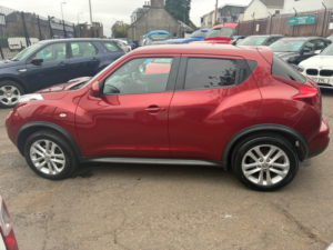 2011 Nissan Juke 1.6 Dig-T Tekna SUV 5dr Petrol CVT 4WD Euro 5 (190 Ps) in Red — image 6