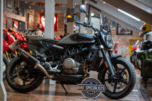 2020 Husqvarna Svartpilen 701