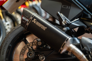 2020 Husqvarna Svartpilen 701 *akrapovic Exhaust - Low Mileage* in Black — image 4