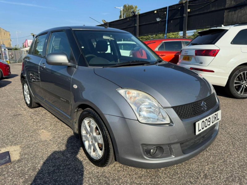 2009 Suzuki Swift 1.5 Glx 5dr in Grey — image 1