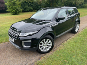 2016 Land Rover Range Rover Evoque 2.0 Td4 Se 4WD Euro 6 (s/s) 5dr in Black — image 3