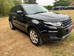 2018 Land Rover Range Rover Evoque 2.0 Td4 Se Tech in Black — image 3