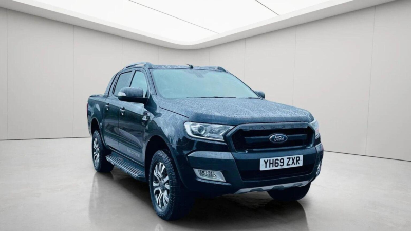 2019 Ford Ranger 3.2 Tdci Wildtrak 4WD Euro 5 (s/s) 4dr in Black — image 1