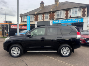 2012 Toyota Land Cruiser 3.0 D-4d Lc4 Auto 4WD Euro 5 5dr in Black — image 2