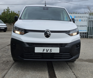 2026 Citroen Berlingo 1.5 Berlingo Pv M Bhdi 1.5 100 S&s Mt6 Enterprise+ in White — image 6