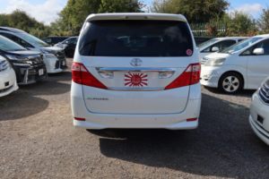 2008 Toyota Alphard 240g 7 Seats in White — image 5
