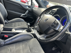2016 Ds Automobiles Ds 4 1.6 Bluehdi Prestige in Grey — image 3