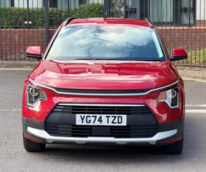 2024 Kia Niro 1.6h Gdi 2 SUV 5dr Petrol Hybrid Dct Euro 6 (s/s) (127 Bhp) in Red — image 2