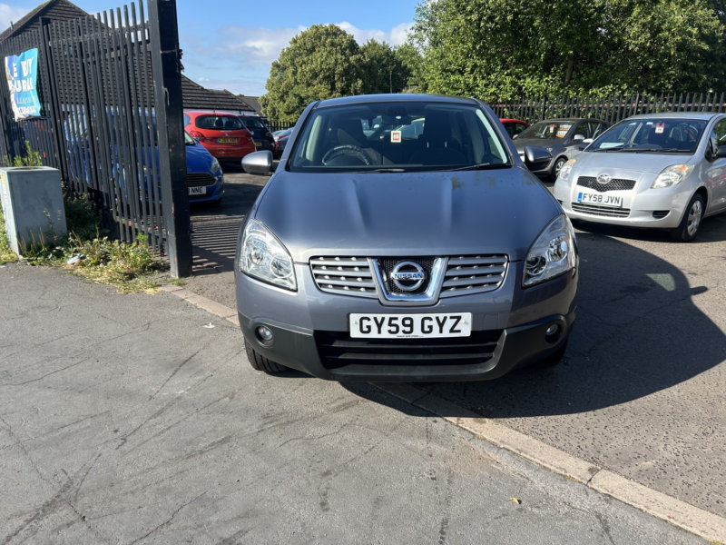 2009 Nissan Qashqai 1.5 Dci Tekna in Grey — image 1