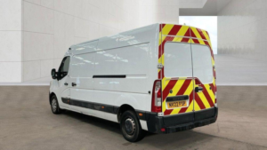 2022 Renault Master 2.3 Dci Energy 35 Business Fwd Lwb Medium Roof Euro 6 (s/s) 4dr in White — image 6
