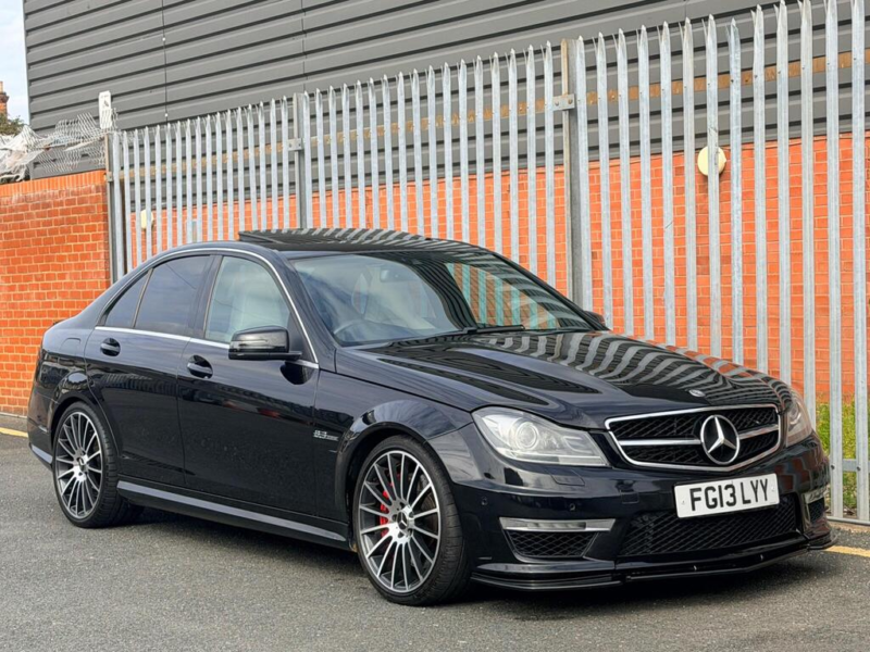 2013 Mercedes-Benz C Class 6.3 C63 V8 Amg Spds Mct Euro 5 4dr — image 1