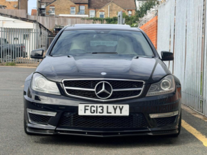 2013 Mercedes-Benz C Class 6.3 C63 V8 Amg Spds Mct Euro 5 4dr — image 4