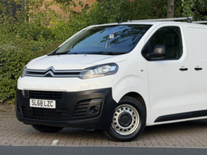 2018 Citroen Dispatch 1.6 Bluehdi 1000 Enterprise M in White — image 5