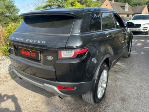 2015 Land Rover Range Rover Evoque 2.0 Ed4 Se Tech in Black — image 2