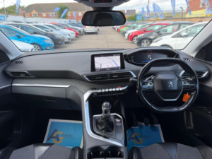 2018 Peugeot 3008 1.5 Bluehdi Allure Euro 6 (s/s) 5dr in Red — image 3