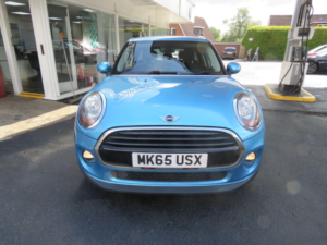2015 MINI Hatch 1.5 Cooper Euro 6 (s/s) 5dr in Blue — image 2