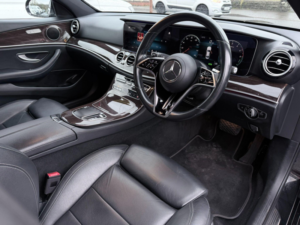 2020 Mercedes-Benz E Class 2.0 E300de 13.5kwh Amg Line Edition G-Tronic+ Euro 6 (s/s) 4dr in Black — image 3
