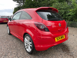 2014 Vauxhall Corsa 1.4 16v Sri Hatchback 3dr Petrol Manual Euro 5 (100 Ps) in Red — image 4