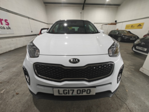 2017 Kia Sportage 1.7 Crdi 3 in White — image 3