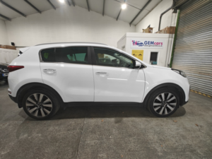 2017 Kia Sportage 1.7 Crdi 3 in White — image 6