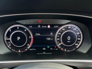 2018 Volkswagen Tiguan 2.0 Tdi Sel in Black — image 3