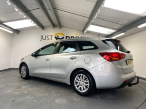 2018 Kia Ceed 1.6 Crdi 1 Sportswagon 5dr Diesel Manual Euro 6 (s/s) (134 Bhp) in Silver — image 4