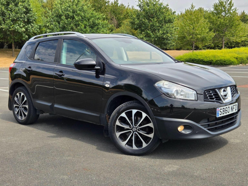 2011 Nissan Qashqai 1.5 Dci N-Tec 2WD Euro 5 5dr in Black — image 1