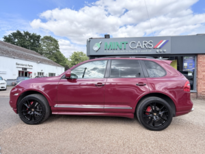 2008 Porsche Cayenne 4.8 Gts in Red — image 4