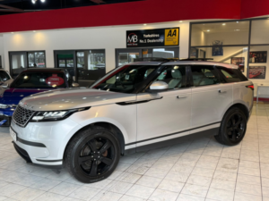 2017 Land Rover Range Rover Velar 2.0 D180 in Silver — image 5