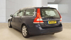 2014 Volvo V70 1.6 D2 Se Lux Powershift Euro 5 (s/s) 5dr in Blue — image 3