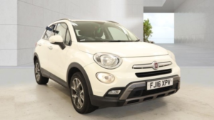 2016 Fiat 500x 1.6 500x Off-Road Look 1.6 Multijet Ii 120hp Cross Diesel White 5dr Low Tax+9 Stamps in White — image 3