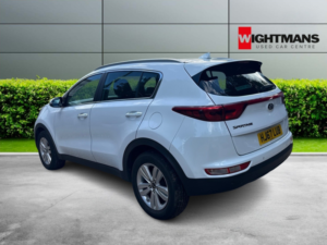 2017 Kia Sportage 1.7 Crdi 2 in White — image 5