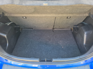2019 Toyota Yaris 1.5 Vvt-I Icon Hatchback 5dr Petrol Manual Euro 6 (111 Ps) in Blue — image 3