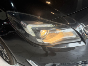 2015 Vauxhall Insignia 2.0 Cdti Ecoflex Sri Vx Line Nav in Black — image 4