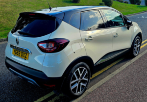 2019 Renault Captur 1.3 Tce Energy S Edition SUV 5dr Petrol Manual Euro 6 (s/s) (130 Ps) in White — image 3
