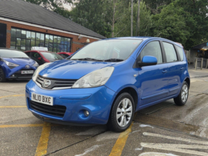 2010 Nissan Note 1.6 16v Acenta Auto Euro 4 5dr in Blue — image 2