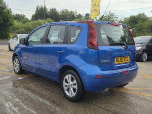 2010 Nissan Note 1.6 16v Acenta Auto Euro 4 5dr in Blue — image 4