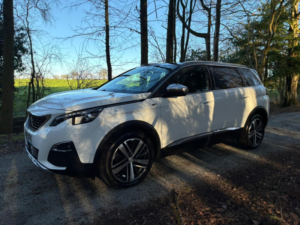 2018 Peugeot 5008 2.0 Bluehdi Gt in White — image 4