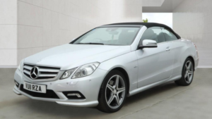 2011 Mercedes-Benz E Class 3.0 E350 Cdi V6 Blueefficiency Sport in Silver — image 3