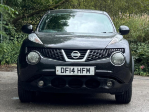 2014 Nissan Juke 1.6 N-Tec Euro 5 5dr (17in Alloy) in Black — image 5